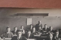 Two Great Old Photos – Classroom Students 1924/25 – Names on Back