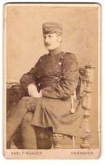 Photograph Karl F. Wunder, Hanover, Friedrichstrasse, portrait of a soldier I