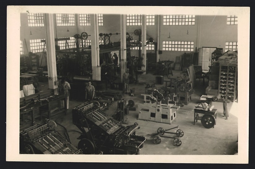 Photography Factory for Making Printing Machines / Printing Equipment