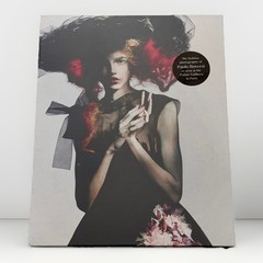🎈New! Paolo Roversi – Palais Galliera, Comme Des Garçons, Galliano, Yamomoto