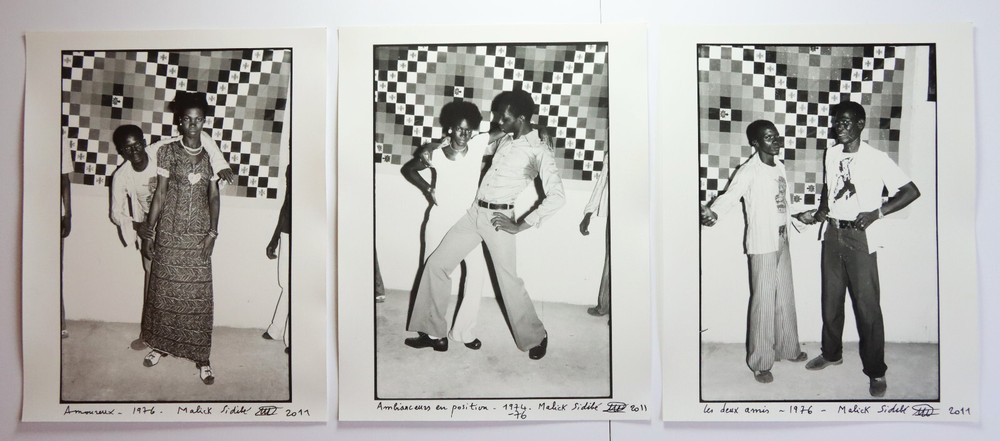 Malick Sidebé (1936-2016) – 3 x Portraits from Soirée «dance party» – 1976