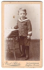 Photography Carl Scherz, size Lichterfelde, Steglitzer Straße, boy with sailing ears
