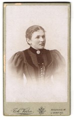 Photograph Joh. Verra, Rosenheim, Spring Street 10, portrait of a woman in el