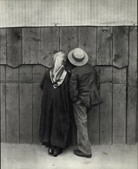 1920 1972 Andre Kertesz Knot Hole Couple Lovers Budapest Art Photo Photogravure