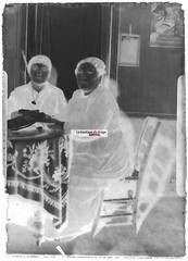 Glass Plate Old Photo Negative Black and White 6×9 cm Women Living Room Home