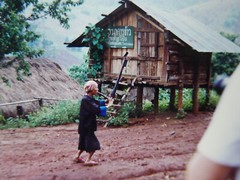 «SOUTHEAST ASIA»: PHOTO, PHOTOGRAPH, ETHNICITIES, CULTURE, MUSICIANS, VILLAGE, BEGGARS, PARTY!
