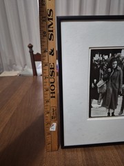 Original Signed Street Photography «Daily Plaza 1990» Framed Chicago Art E. Thom