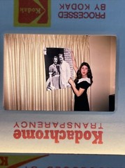 Lot Of 39 Vintage Art Fashion Worldwide Vacation Amateur 35mm Color Slides