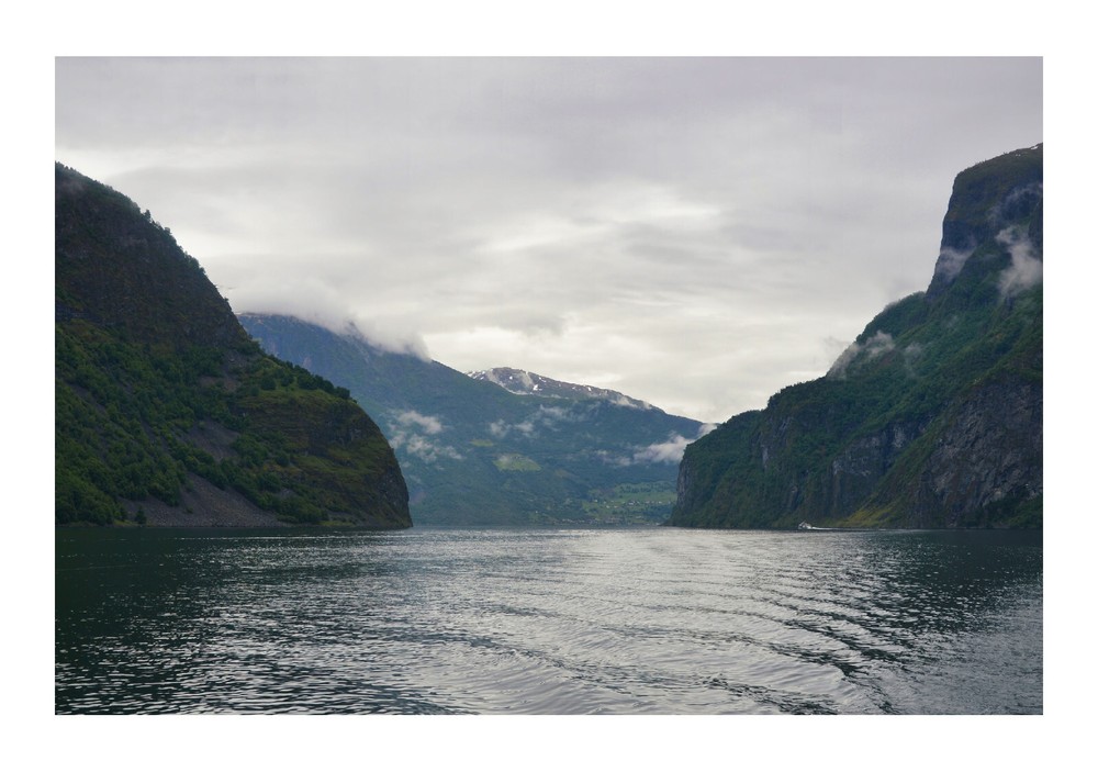 Cloudy Flam Fjord Under the Rain, High Resolution Image, Many Formats, TV Art