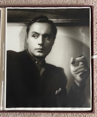 GEORGE HURRELL HAND SIGNED PORTFOLIO IIl 20″x24″ 120/190 PERFECT COND.