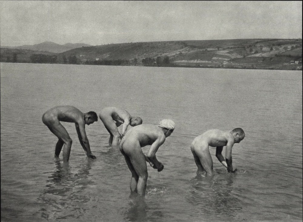 1915 1972 Andre Kertesz 4 Naked Nude Male Bathers Hungary Art Photo Photogravure