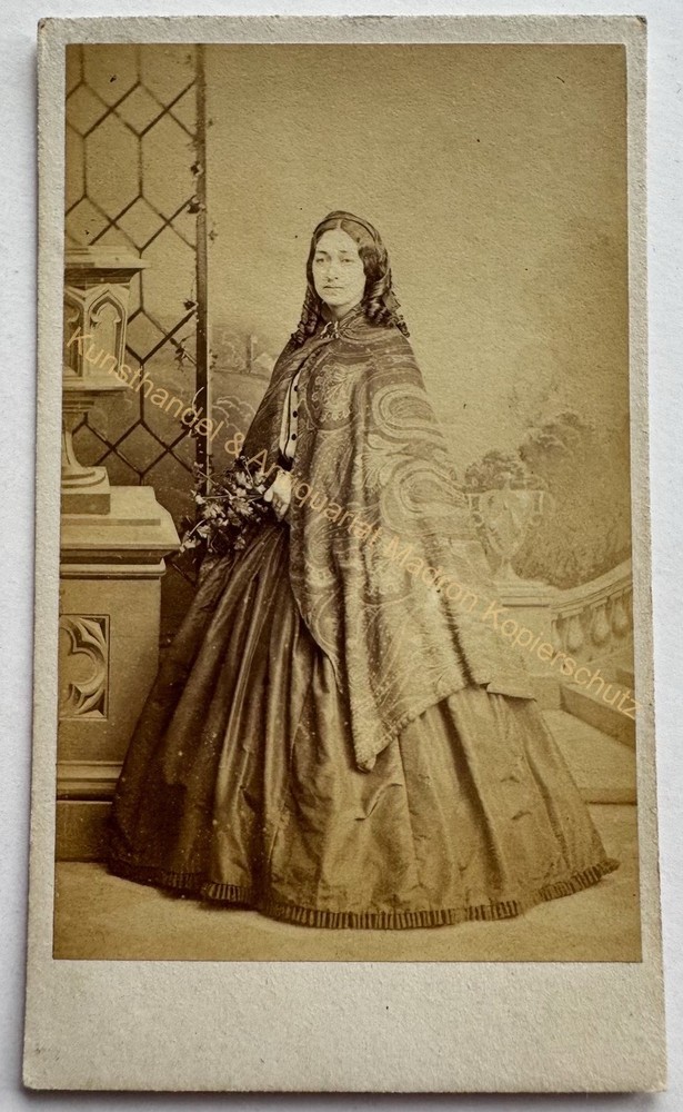 orig. CDV photo photograph woman lady picture old fashion around 1860 Devon Hawke
