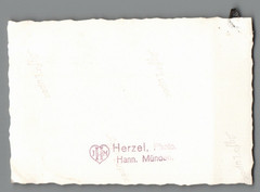 Photo 3x well-heeled family Herzel photo Hann. Coins 1940s (F1224)