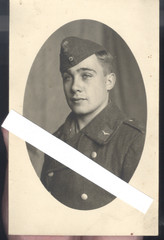 Antique Photograph, 1940, Air Force Photo, ? , 9 x 14 cm, Oval, Postcard Size