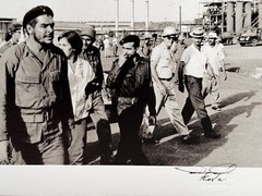 Lot of 3 Signed Prints by A. Korda of Che Guevara – Original Photographs