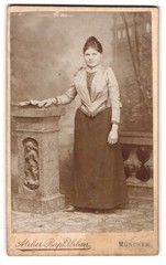 Photograph Bapt. Urban, Munich, Dachauerstr. 25, Young Lady in Fashion Dress
