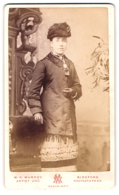 Photograph W. C. Murphy, Bideford, 2, 2 a, 3 & 4, Portrait Young Lady in Coat
