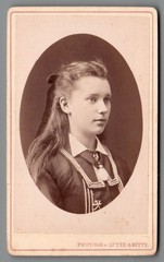CDV photo girl sailor dress Berlin Magdeburg around 1885 Lutze & Witte (c2233)