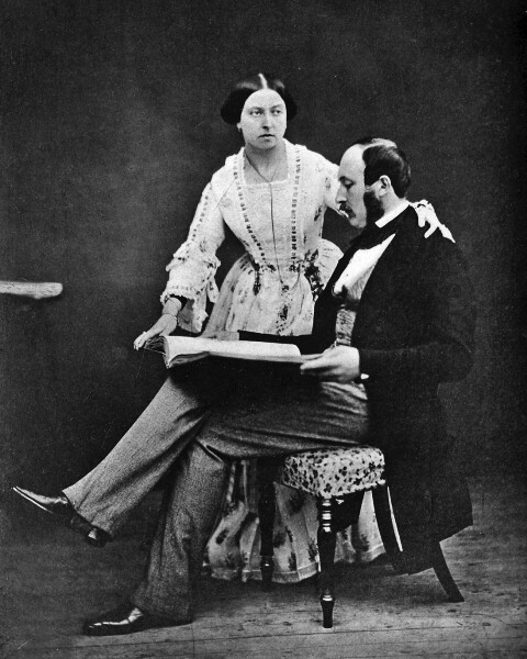 New Photo: Prince Albert and Queen Victoria of the United Kingdom – 6 Sizes!