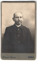 Photograph Eduard Zinner, Schönbach, dignified portrait of an elderly man