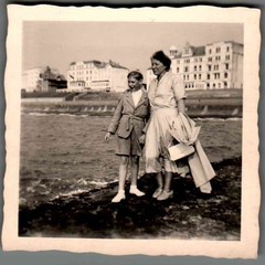 Vintage Photographs Bundle Juist North Sea Beach Holiday Family 5x Photo (K2007)