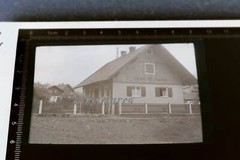 Great old negative – people in front of the house Melanie, 1920s-30s???