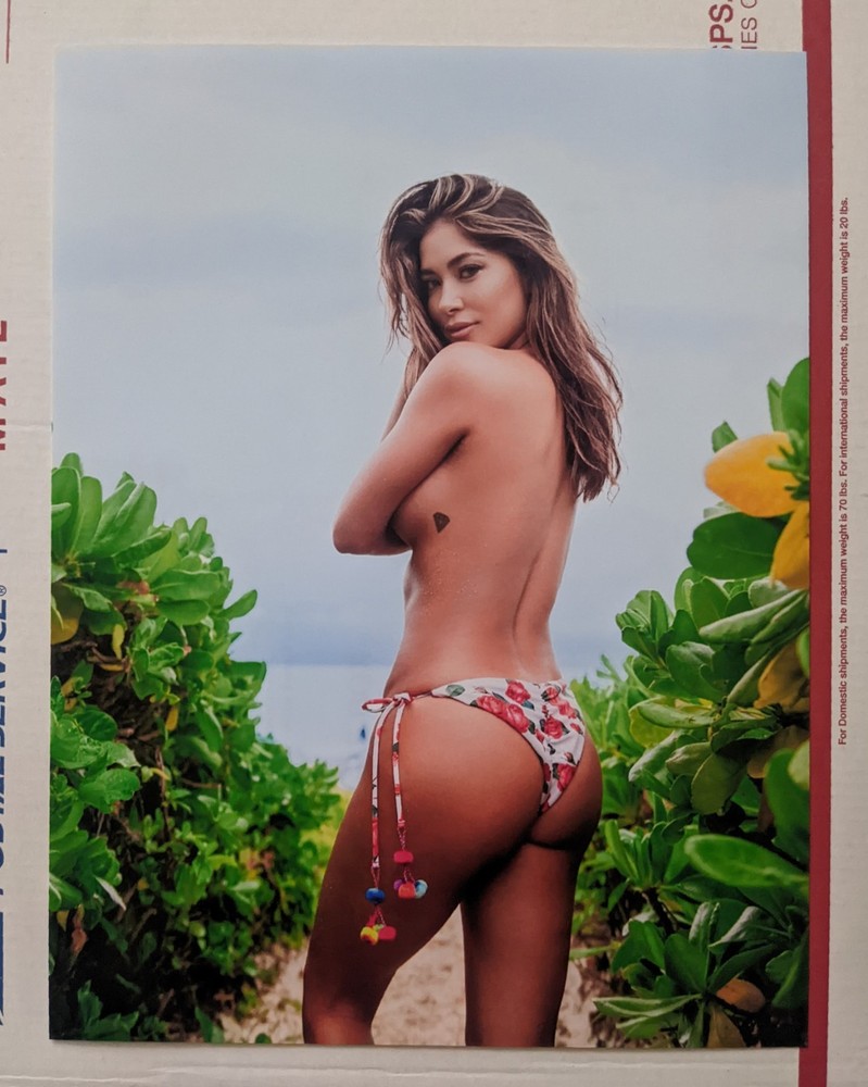 Arianny Celeste 8×10 Photo Print UFC MMA Picture Sexy Beautiful Ring Girl Model