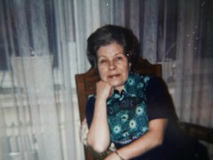 «MATURE LADY»: 4c PHOTOGRAPH, PHOTO, LIVING, WOMAN, LIVING, FASHION, WAY OF LIFE, AGE!