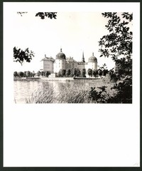12 photographs view Dresden, publisher PGH film & image Berlin, photo Hoffma