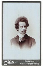 Photograph Carl Saitz, Vienna, Hauptstrasse 63-65, portrait of a man 1905