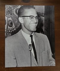 Vintage Malcolm X Black & White Portrait Photo Print 8×10 – Civil Rights Icon