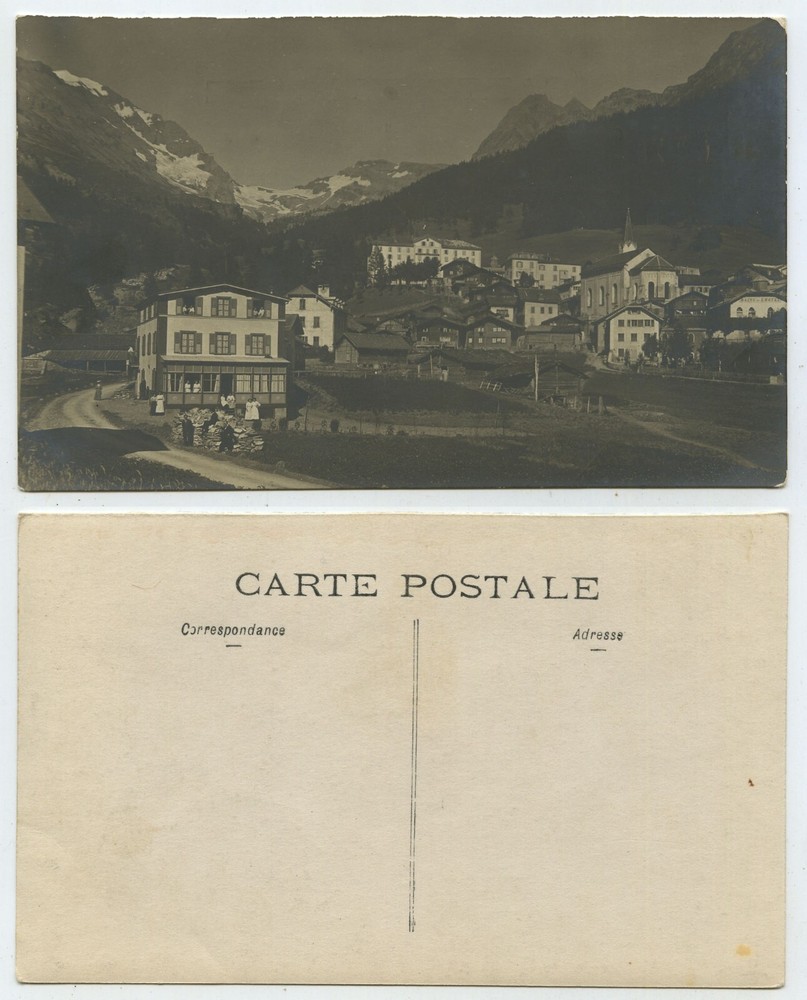 55091 – Village in an Alpine Valley – undated photo