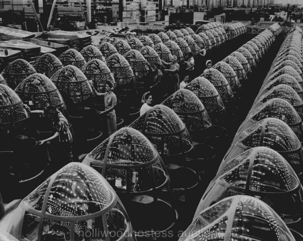WWII US Women War Workers Douglas Aircraft A20 Bombers Photo Reprint