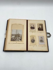 * ANTIQUE PHOTO ALBUM VICTORIAN PHOTOGRAPH ANTIQUE GOLD CUT 80 PHOTOS