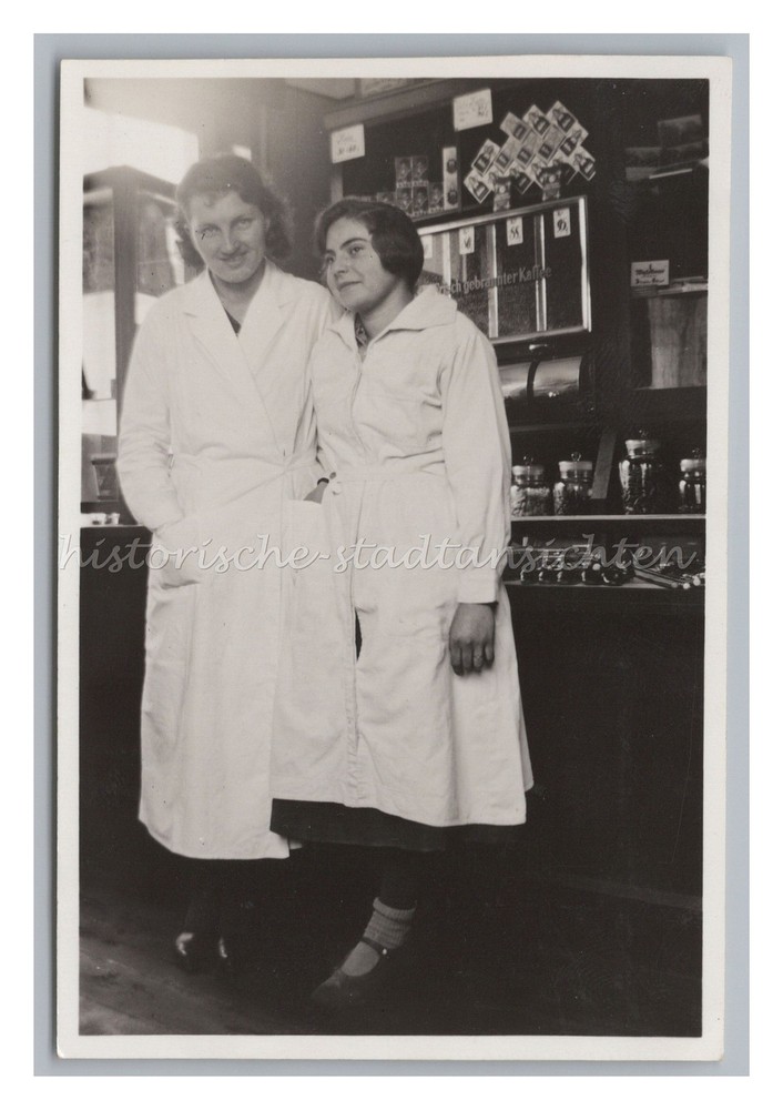 vmtl. Shop in Göppingen 1932 – Coffee Saleswomen Advertising – Photo 1930s
