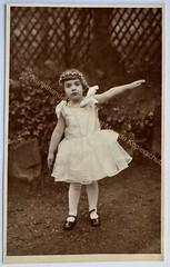 orig. Photo postcard child girl dance around 1920 ballet