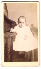 Photograph Theod. G. Dimmers, New York, Fourth Ave 105, Portrait of a Toddler