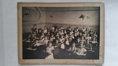 Photo large format 30 school class girls circa 1920s approx 13x18cm