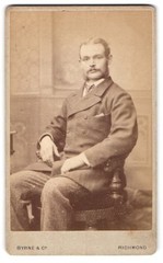 Photograph Byrne & Co, Richmond, Hill Street, Portrait of a Gentleman