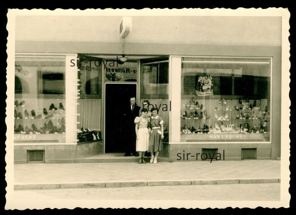 Shop window shoe store Hans Fuchs shop-Hanau Klein Auheim-photo 10x7cm