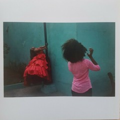 NIKOS ECONOMOPOULOS – SIGNED PHOTO – MAGNUM SQUARE PRINT