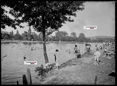 Vintage Black And White Photo Glass Plate Negative 13X18 Cm Vichy Swimming Bath