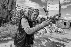 «War-Torn Ukraine» Paperback Photo Book by Pierre Toutain-Dorbec photojournalism