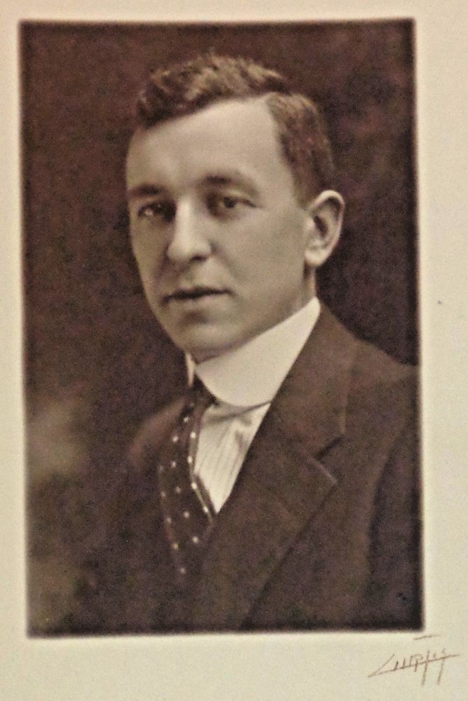 Signed EDWARD CURTIS PHOTO Harold Burchard Seattle Business Man Yale antique US