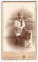 Photograph A. Jandorf, Berlin, Brunnenstraße 19-21, boy in sailor suit with