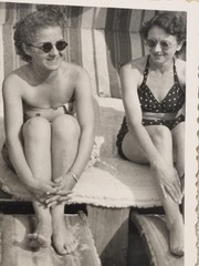 Original Photo Women Pretty Sexy, Bikini(2)