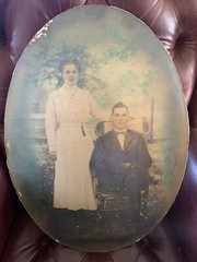Antique Vtg Portrait Photo Couple Oval Hand Colored Wedding For Convex Bubble