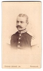 Photograph Gustav André Jr., Potsdam, Spandauer-Straße 34, musicians of the 1st Guard
