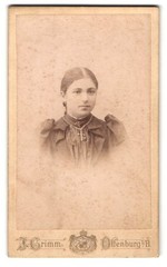Photograph J. Grimm, Offenburg I. B., Portrait of a Young Woman