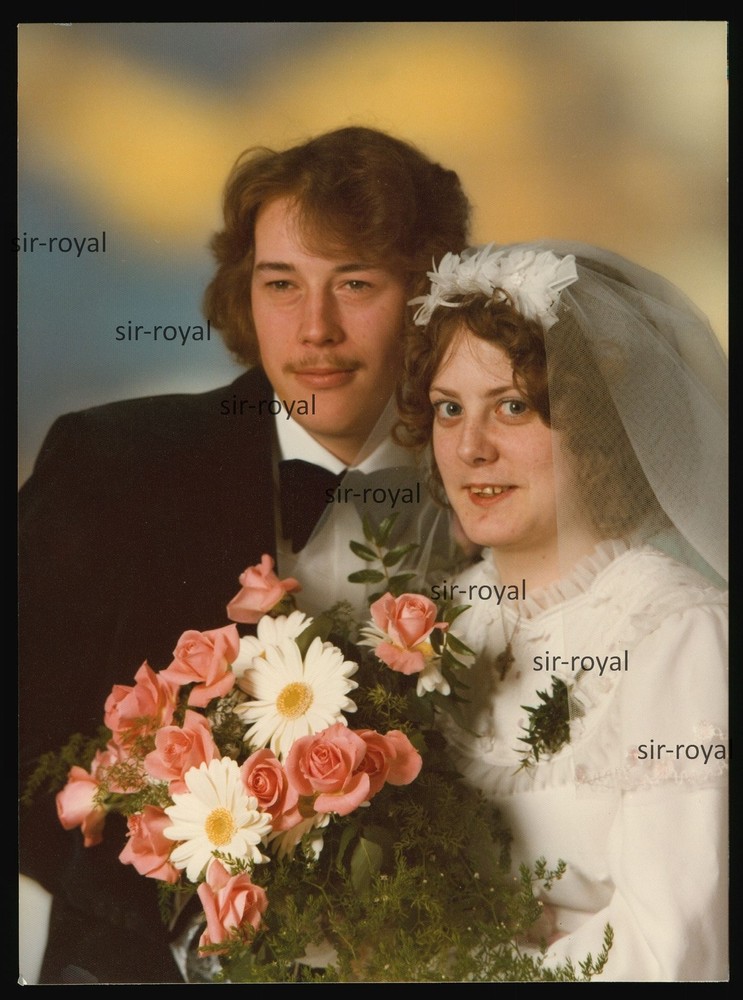 Curious 1979 Wedding Photo – Photo Studio – Photo 13x18cm